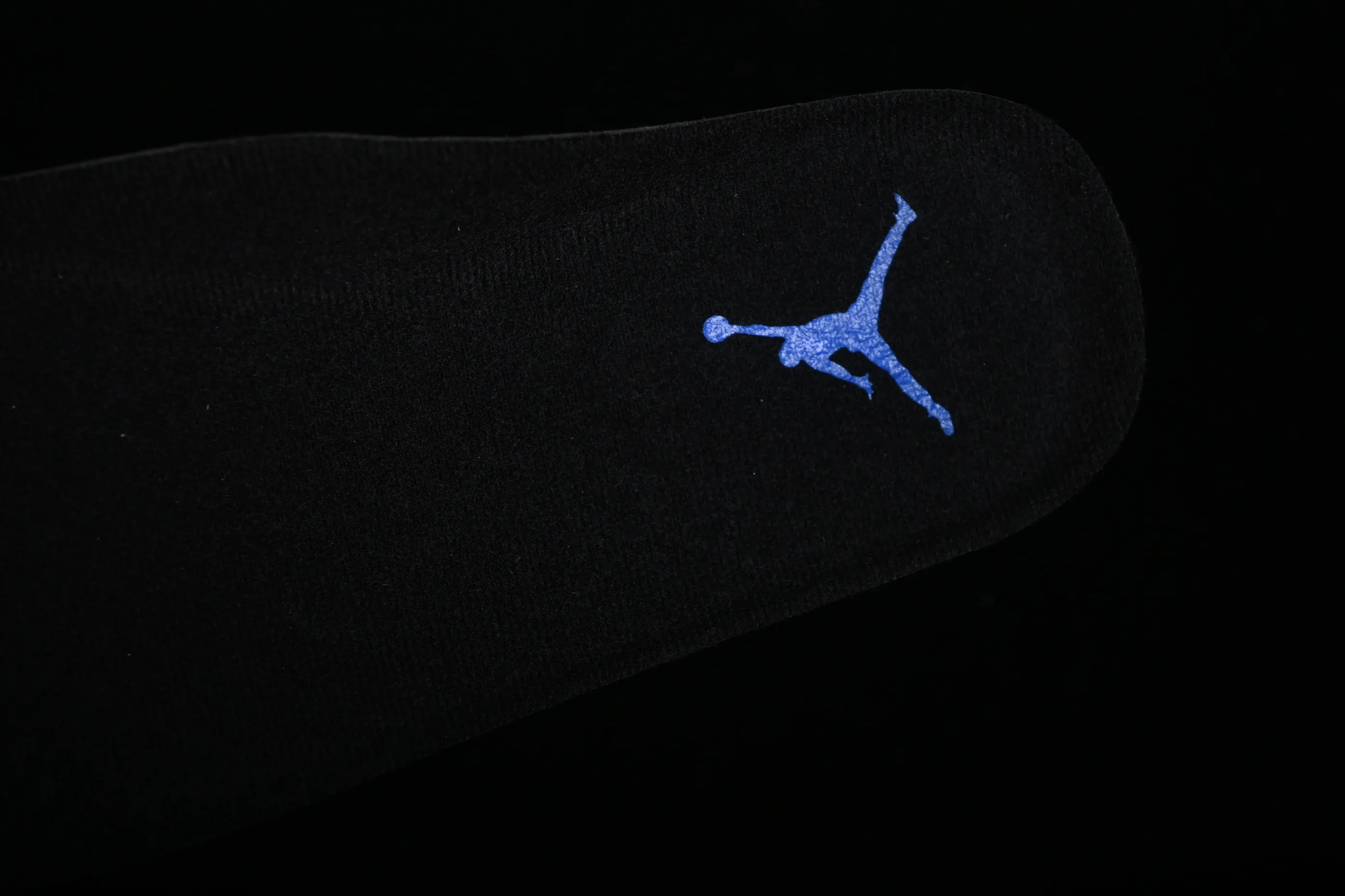 All categories Air Jordan Jordan series basketball shoes Air Jordan 11 Air Jordan 11 Retro AJ11 Joe 11 black and blue high-top basketball shoes CT8012-400